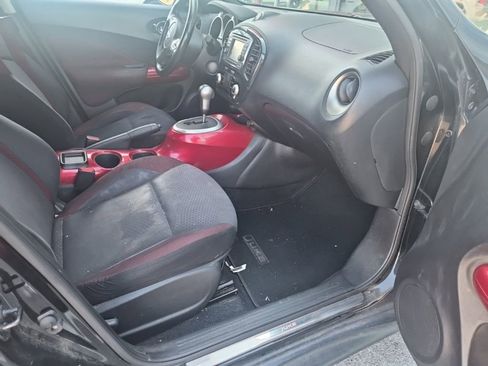 Used 2012 Nissan Juke SV FWD image 12