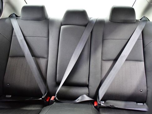 Used 2025 Nissan Altima 2.5 SV image 11