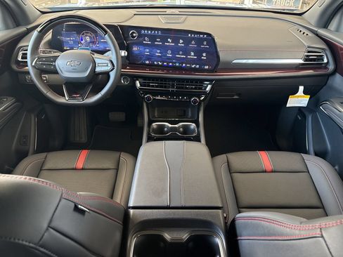 New 2026 Chevrolet Traverse RS AWD/4WD image 28