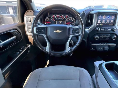 Used 2023 Chevrolet Silverado 3500 LT w/ Remote Start Package image 9
