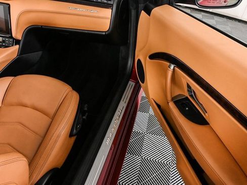 Used 2018 Maserati GranTurismo Sport image 25