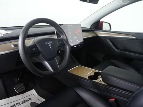 Used 2023 Tesla Model Y Long Range AWD/4WD image 12