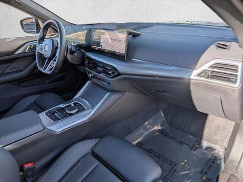 Used 2025 BMW 440i xDrive Convertible w/ Premium Package image 23