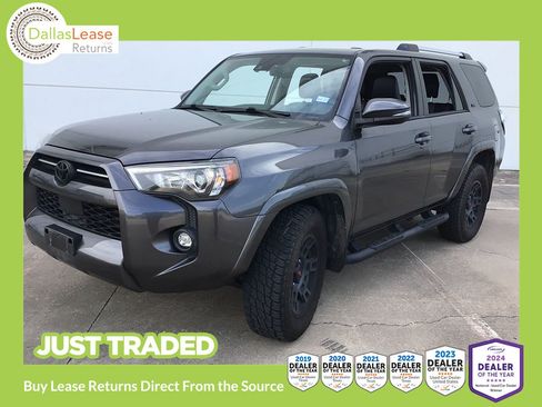 Used 2022 Toyota 4Runner SR5 Premium w/ Moonroof Package RWD image 1