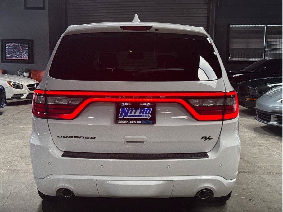 Used 2016 Dodge Durango R/T w/ Blacktop Package RWD image 36