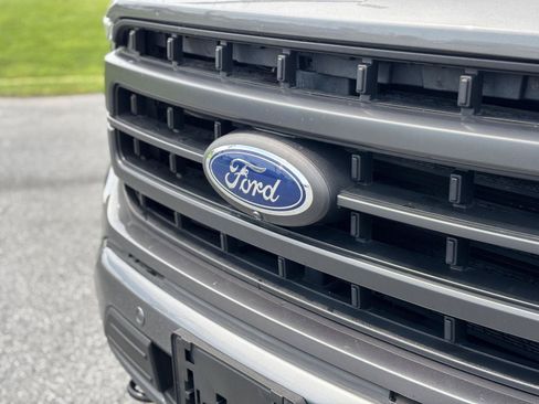 Used 2022 Ford F150 Lariat w/ Equipment Group 502A High AWD/4WD image 3