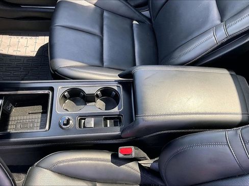 Used 2023 Lincoln Corsair AWD w/ Equipment Group 101A image 15