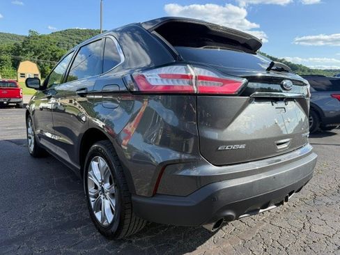 Used 2020 Ford Edge Titanium AWD/4WD image 6