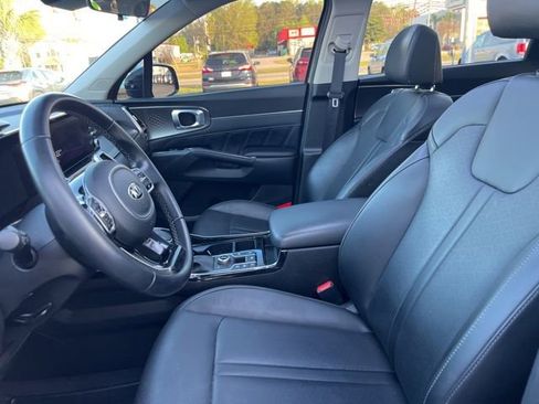 Used 2021 Kia Sorento SX image 9