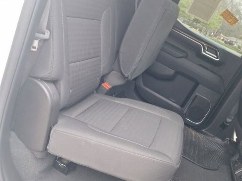 Used 2025 Chevrolet Silverado 1500 LT image 26