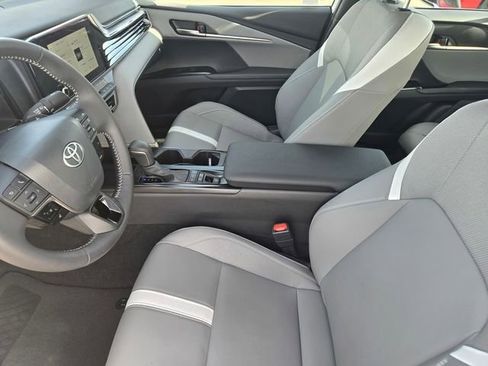 Certified 2025 Toyota Camry SE image 22