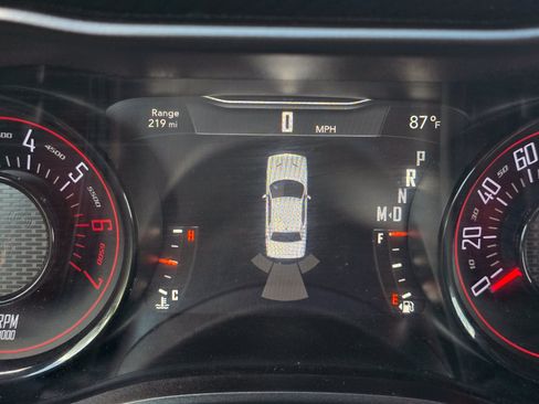 Used 2019 Dodge Challenger R/T w/ Blacktop Package RWD image 20