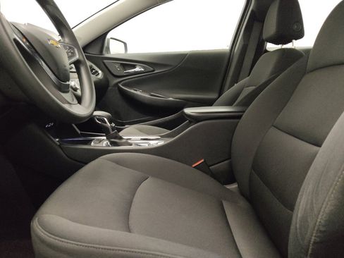 Used 2024 Chevrolet Malibu LT FWD image 17