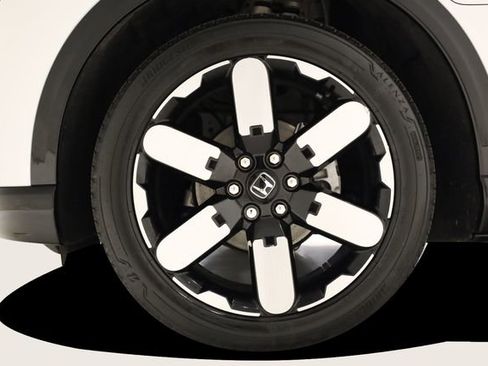 Used 2025 Honda Prologue Elite image 9