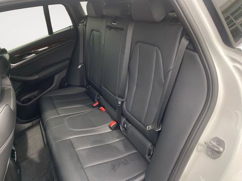 Used 2024 BMW X4 xDrive30i image 12