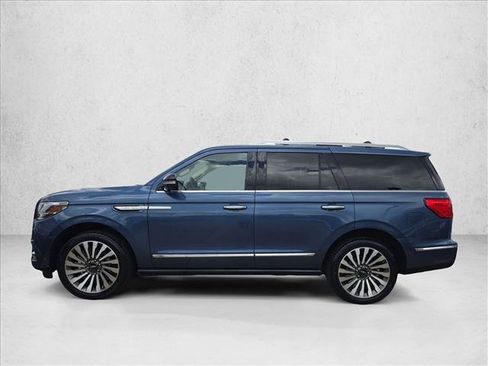 Used 2019 Lincoln Navigator Reserve w/ Cargo Package AWD/4WD image 21