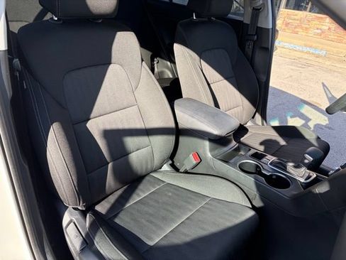 Used 2022 Kia Sportage LX AWD/4WD image 33