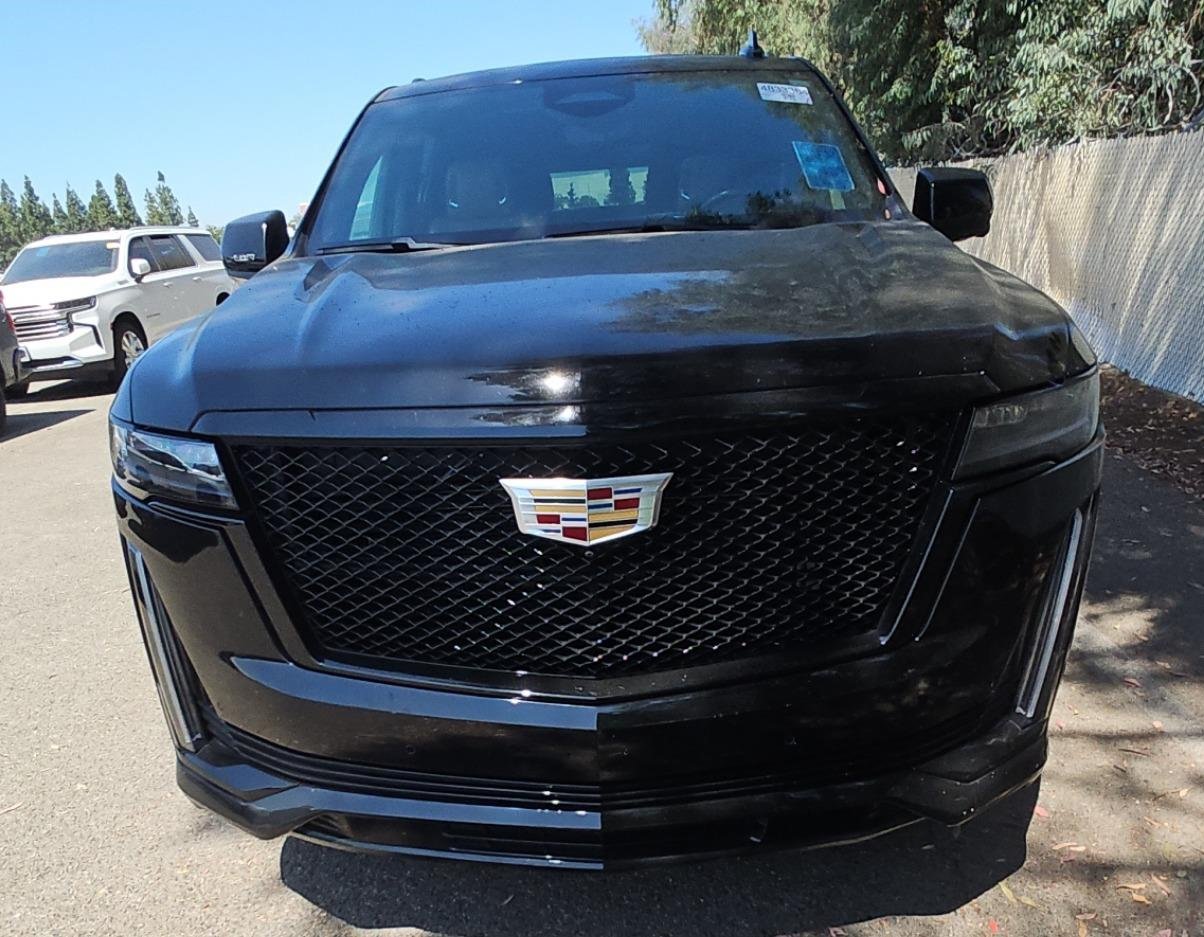 Used 2021 Cadillac Escalade ESV Sport w/ Driver Assist Tech Package AWD/4WD image 14