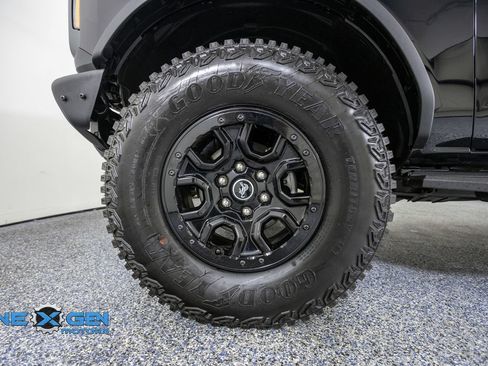 Used 2024 Ford Bronco Wildtrak AWD/4WD image 52