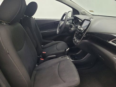 Used 2021 Chevrolet Spark LT image 21