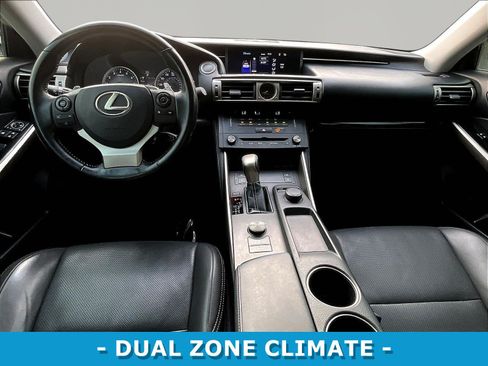 Used 2016 Lexus IS 300 AWD w/ Premium Package image 7