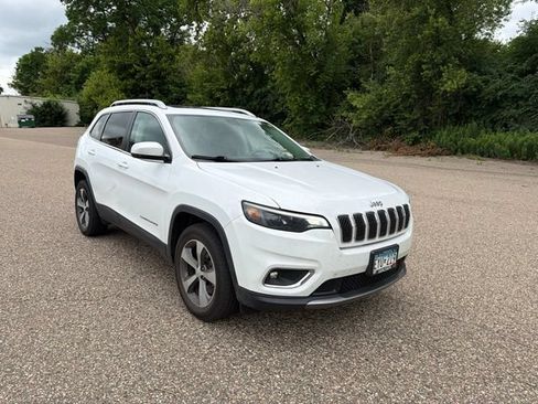Used 2019 Jeep Cherokee Limited AWD/4WD image 12