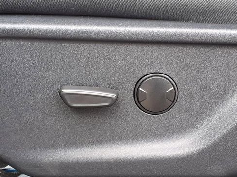 New 2023 Ford F150 XLT w/ Equipment Group 301A Mid image 21