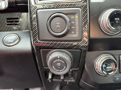 Used 2020 Ford F150 Raptor w/ Equipment Group 802A Luxury image 44