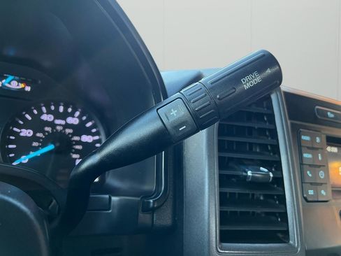 Used 2021 Ford F250 XL w/ Power Equipment Group image 39