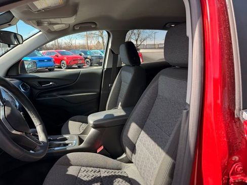 Used 2023 Chevrolet Equinox LT image 10