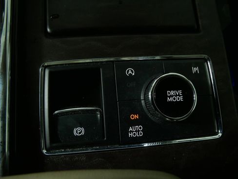 Used 2023 Lincoln Navigator Reserve image 25