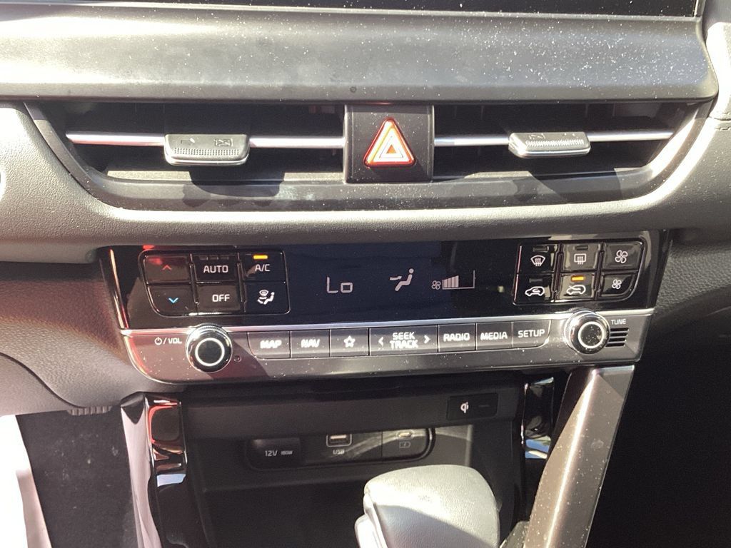 Used 2025 Kia Seltos EX w/ EX Sunroof Package AWD/4WD image 30