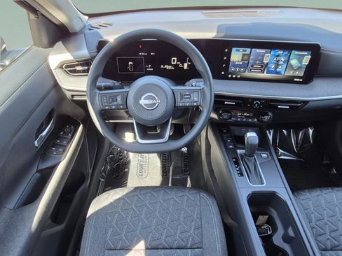 Certified 2026 Nissan Kicks SV FWD image 13
