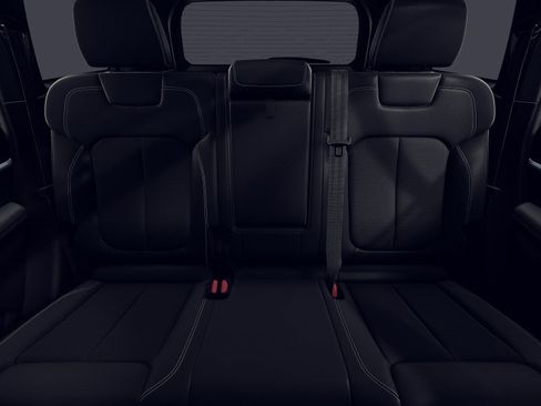 New 2026 Jeep Grand Cherokee Laredo X image 3