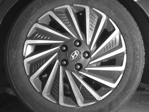 Used 2025 Hyundai Sonata SEL image 14