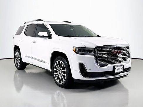 Used 2023 GMC Acadia Denali w/ Denali Ultimate Package FWD image 3