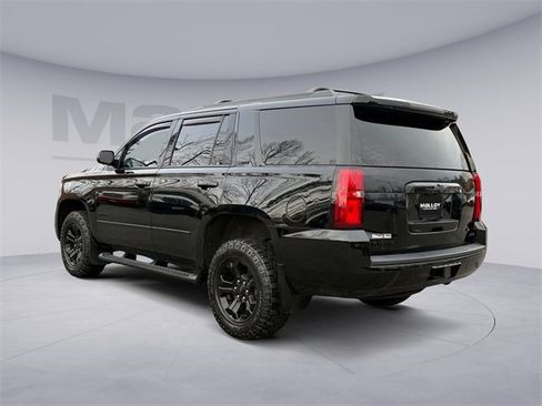 Used 2018 Chevrolet Tahoe LT image 3