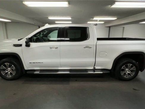 Certified 2022 GMC Sierra 1500 SLT w/ SLT Convenience Package image 37