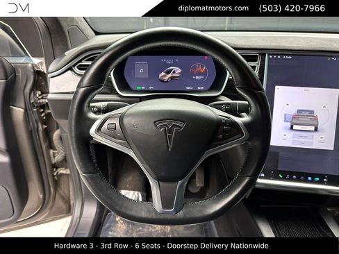Used 2016 Tesla Model X 75D AWD/4WD image 32