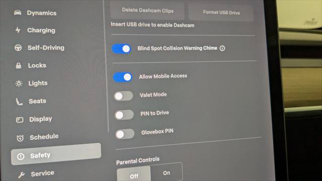 Used 2019 Tesla Model 3 Standard Range Plus RWD image 24