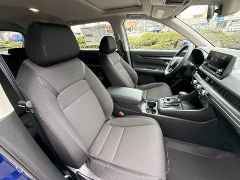 Certified 2025 Honda CR-V EX image 41