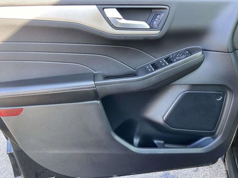 Used 2021 Ford Escape SEL image 15