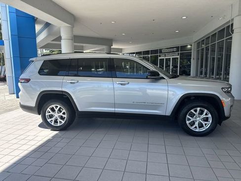 Used 2023 Jeep Grand Cherokee L Limited RWD image 28