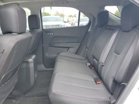 Used 2017 Chevrolet Equinox LT image 9