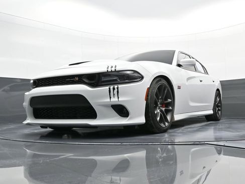 Used 2021 Dodge Charger Scat Pack w/ Plus Group image 11