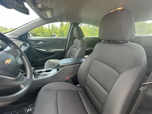 Used 2023 Chevrolet Malibu LT FWD image 10