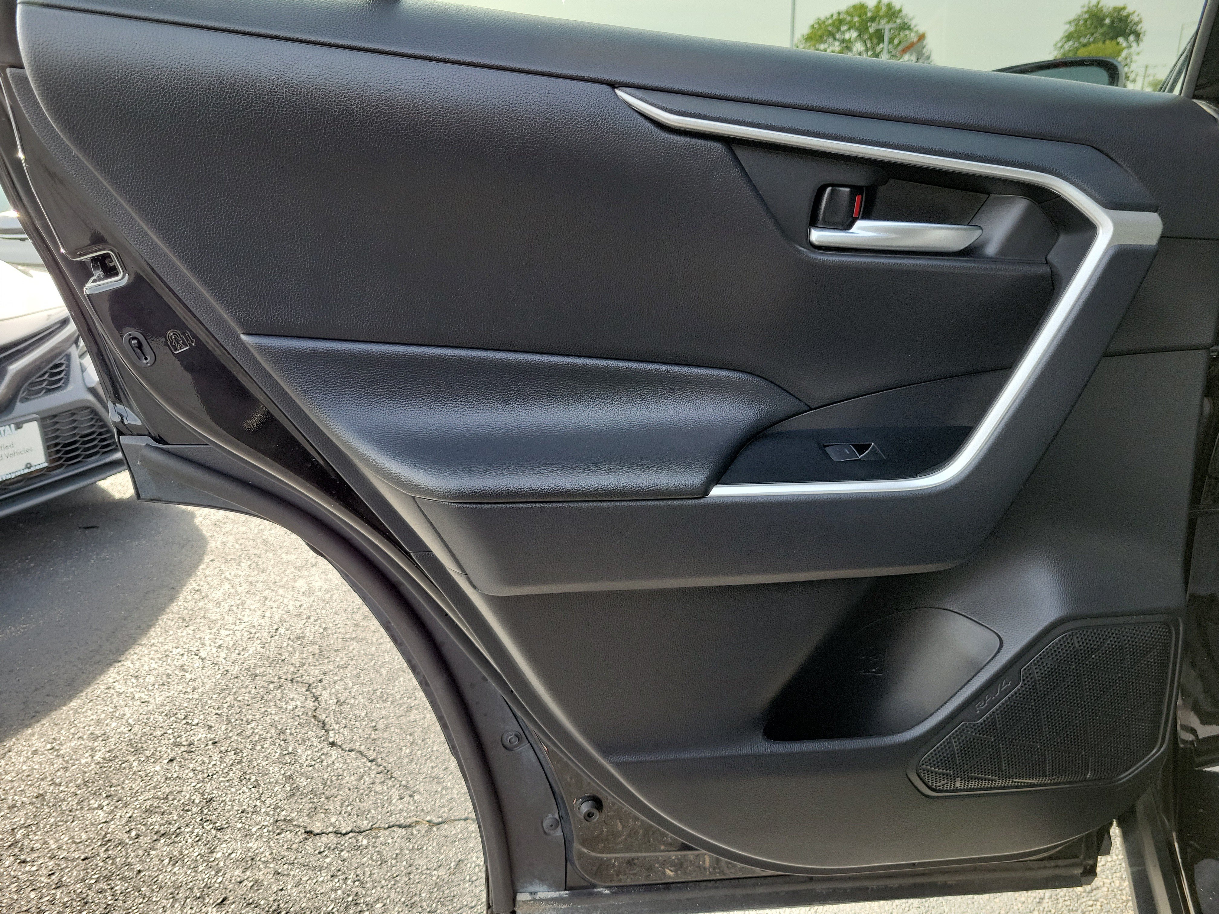 Certified 2025 Toyota RAV4 XLE AWD/4WD image 11