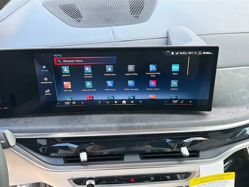 New 2026 BMW X7 M60i image 31