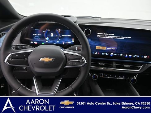 New 2025 Chevrolet Equinox EV LT image 8