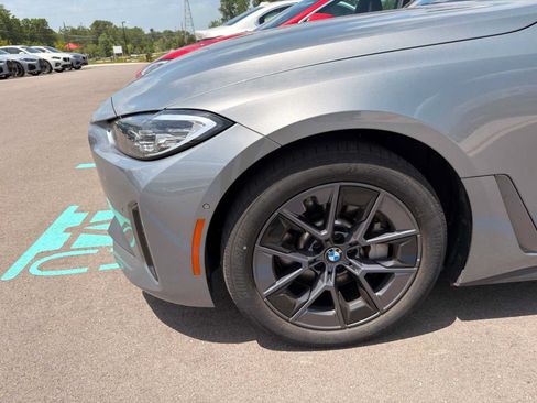 Used 2023 BMW i4 eDrive35 RWD image 3